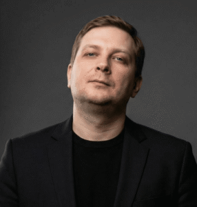 Виталий Иванов